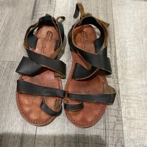 Sbicca Teagan flat sandals all leather vintage size 8